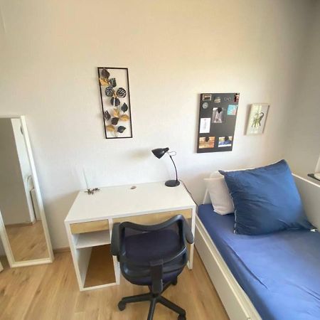 Bamberg Auf Einen Blick - Gemuetliches Zimmer In Der Geteilten Wohnung Eines Freundlichen Paares Exterior foto