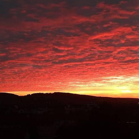 Bamberg Auf Einen Blick - Gemuetliches Zimmer In Der Geteilten Wohnung Eines Freundlichen Paares Exterior foto