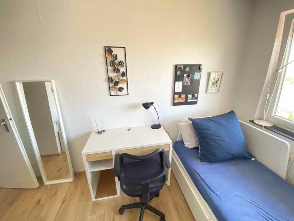 Bamberg Auf Einen Blick - Gemuetliches Zimmer In Der Geteilten Wohnung Eines Freundlichen Paares Exterior foto