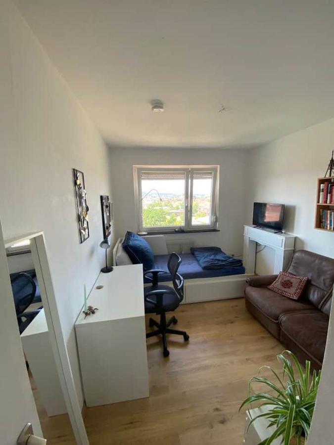 Bamberg Auf Einen Blick - Gemuetliches Zimmer In Der Geteilten Wohnung Eines Freundlichen Paares Exterior foto